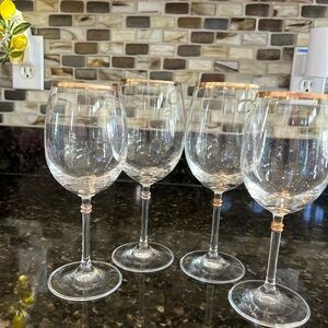 Elegant Gold Rim Wine and Water Glass Set